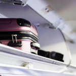 Multa récord de 150 millones para Ryanair, Vueling, Easyjet y Volotea por cobrar la maleta de mano